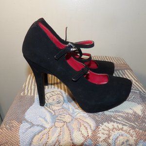 Madeline Stuart Vegan Leather Stilletto Heels Sz 8M